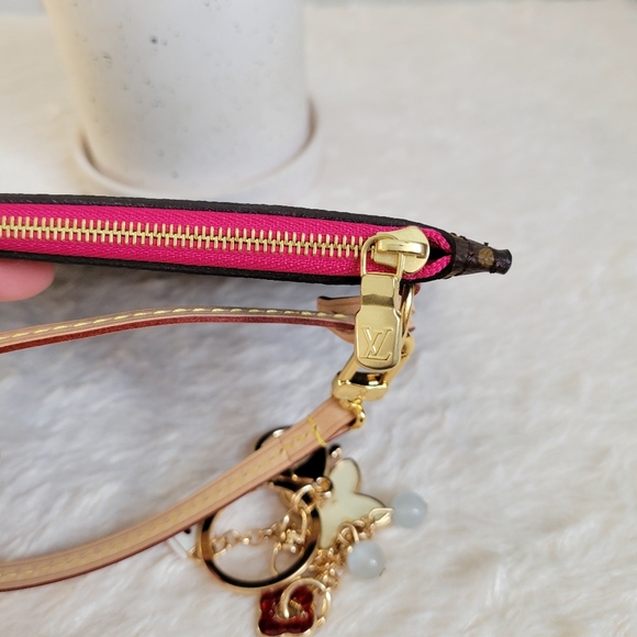 💕 LOUIS VUITTON Neverfull Monogram "PEONY" Mm/Gm Clutch/ Wristlet/Crossbody - Picture 8 of 16